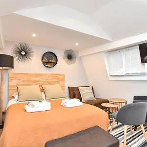 Cmg Résidence Strasbourg-saint Denis / Beauregard Paris